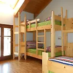 بيت شباب Rifugio Aleve *