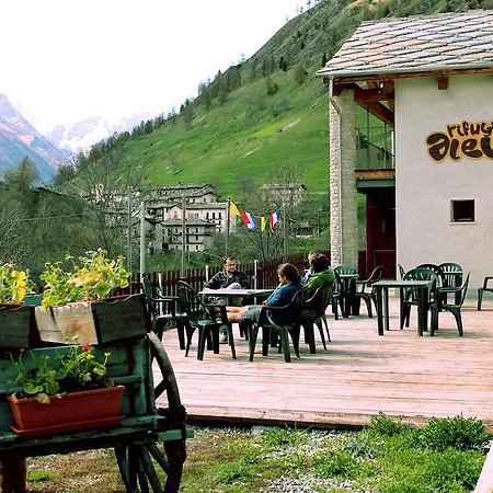 Albergue Rifugio Aleve Pontechianale